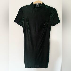 Cute Little Green Velvet Dress